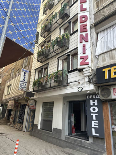 Deniz hotel 