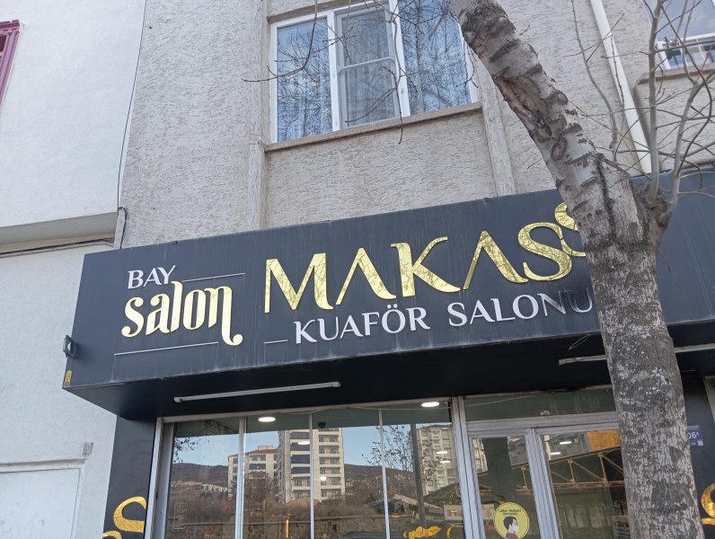 Salon erkek kuaförü