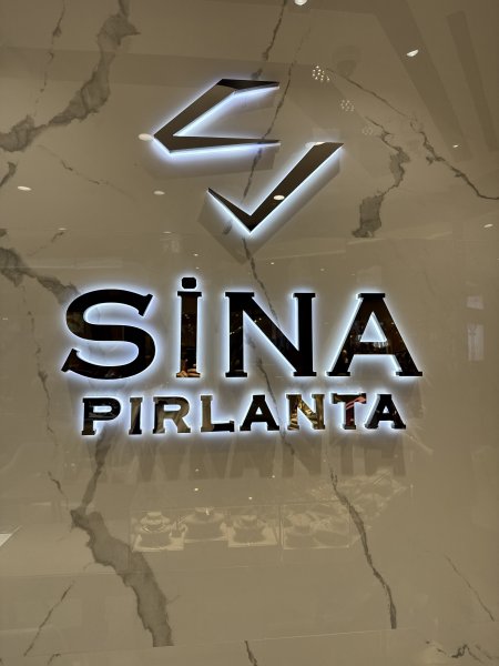 Sina Pırlanta
