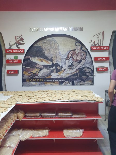 BARAN MAYALI & BÖREK SALONU 