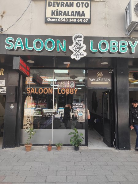 SALOON LOBBY