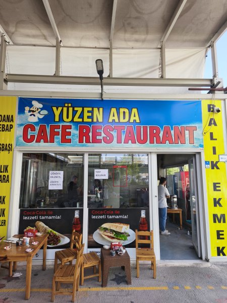 Yüzen ada